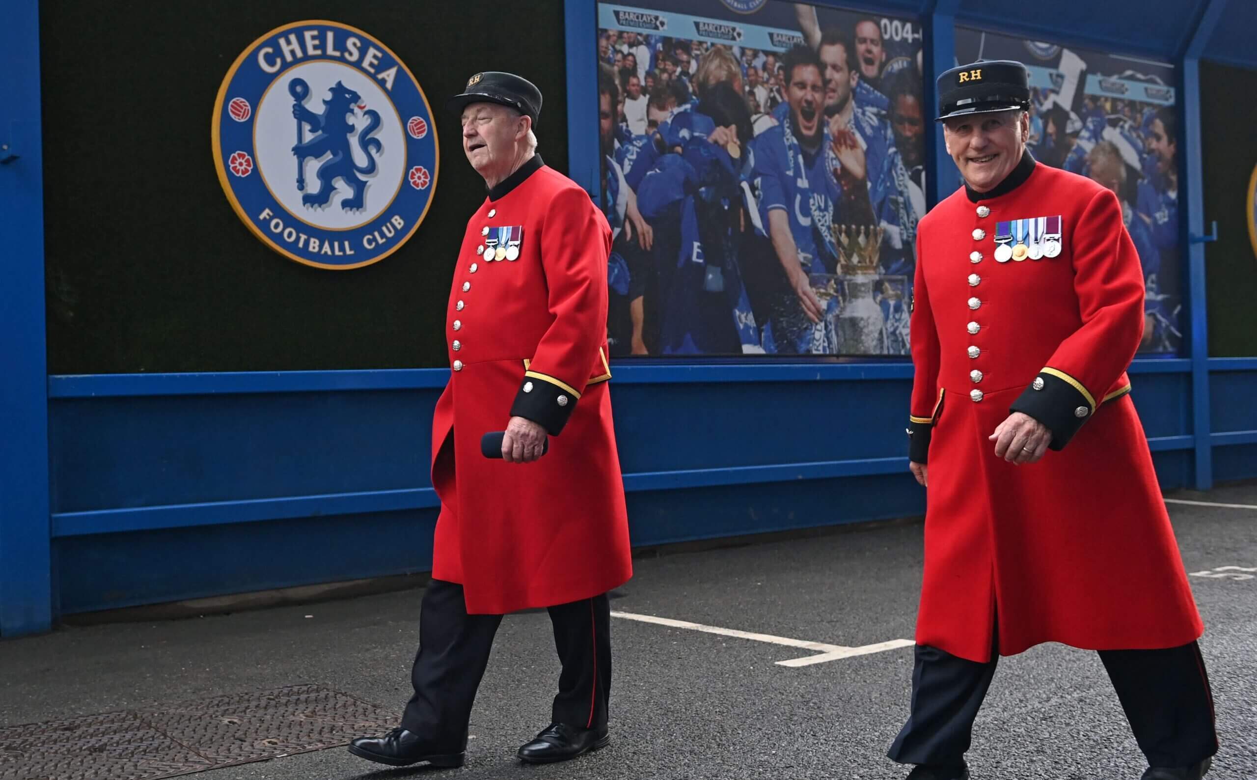 关于集结日体能课后，那不勒斯战术微调备战英超，球迷炸锅，训练强度明显提升的信息华体会体育